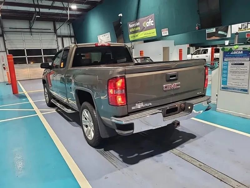 Used 2014 GMC Sierra 1500 SLE w/ SLE Value Package AWD/4WD image 3