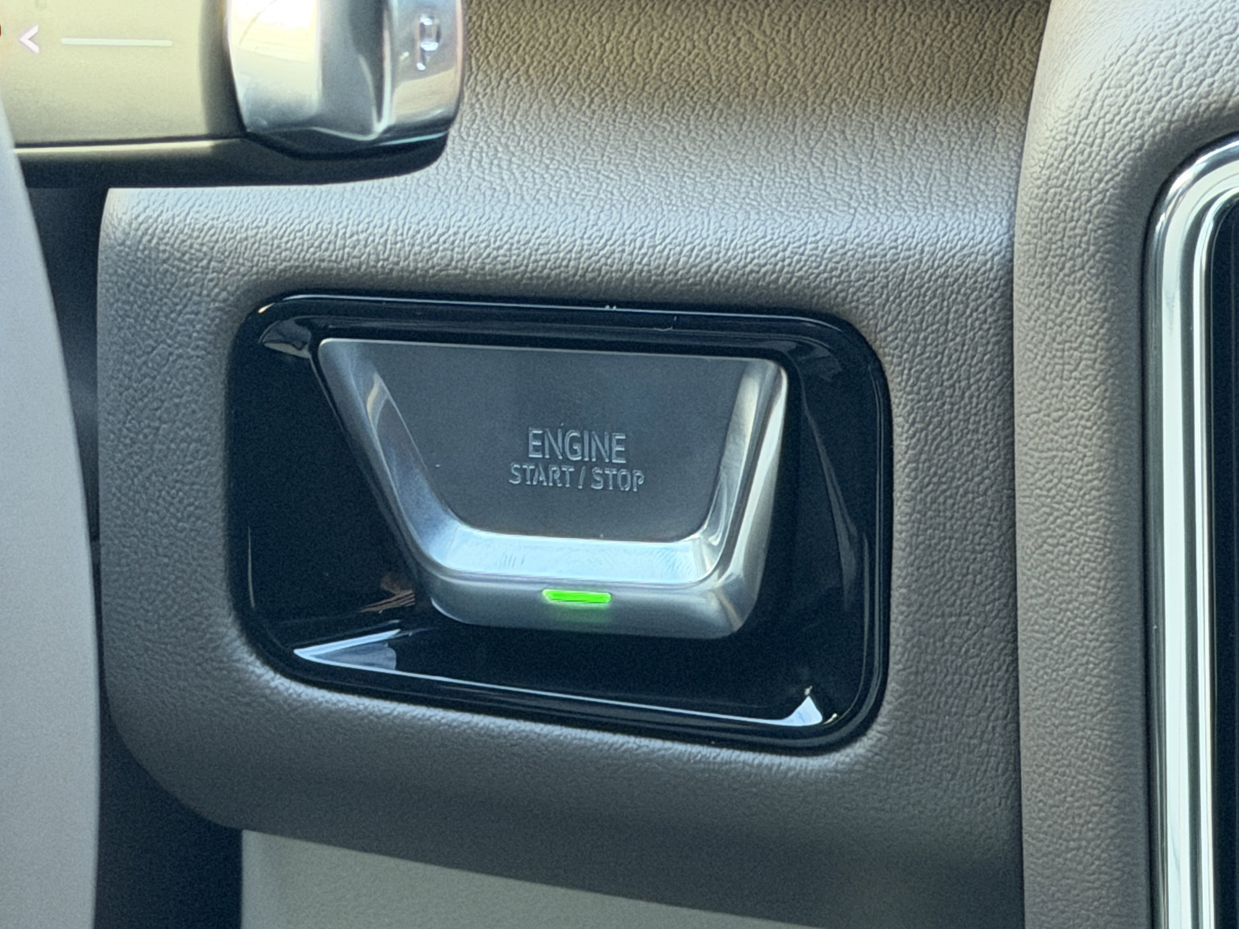 New 2026 GMC Yukon XL Denali image 38