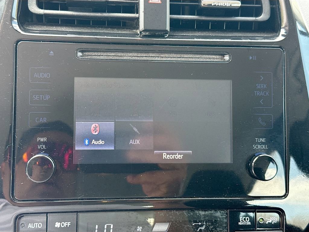 Used 2019 Toyota Prius LE FWD image 16