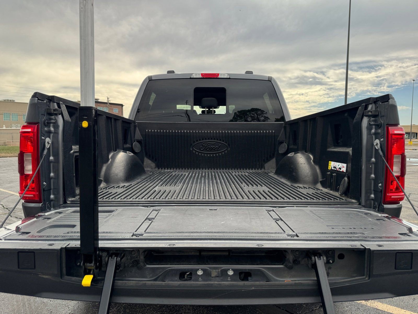 Certified 2023 Ford F150 XLT w/ Equipment Group 302A High image 18