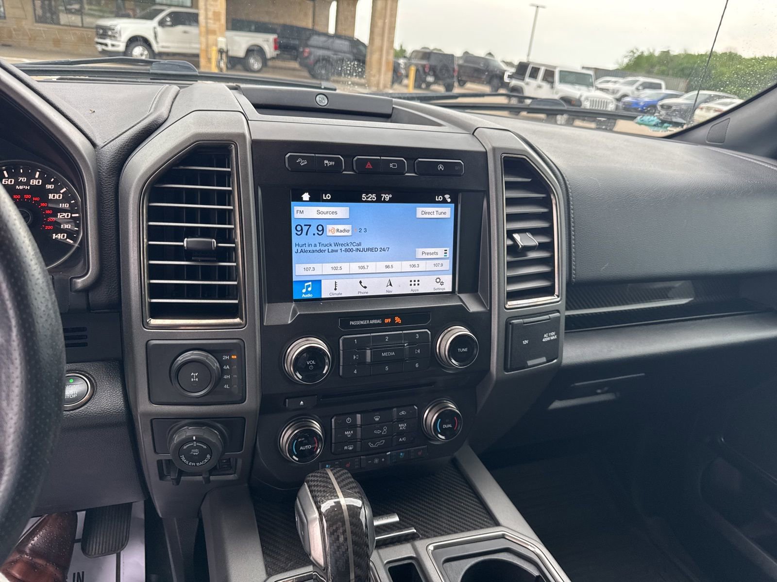 Used 2018 Ford F150 Raptor w/ Equipment Group 802A Luxury AWD/4WD image 16