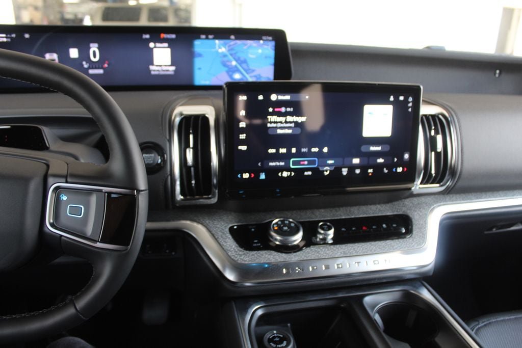 New 2027 Ford Expedition Tremor w/ Driver's Package AWD/4WD image 18
