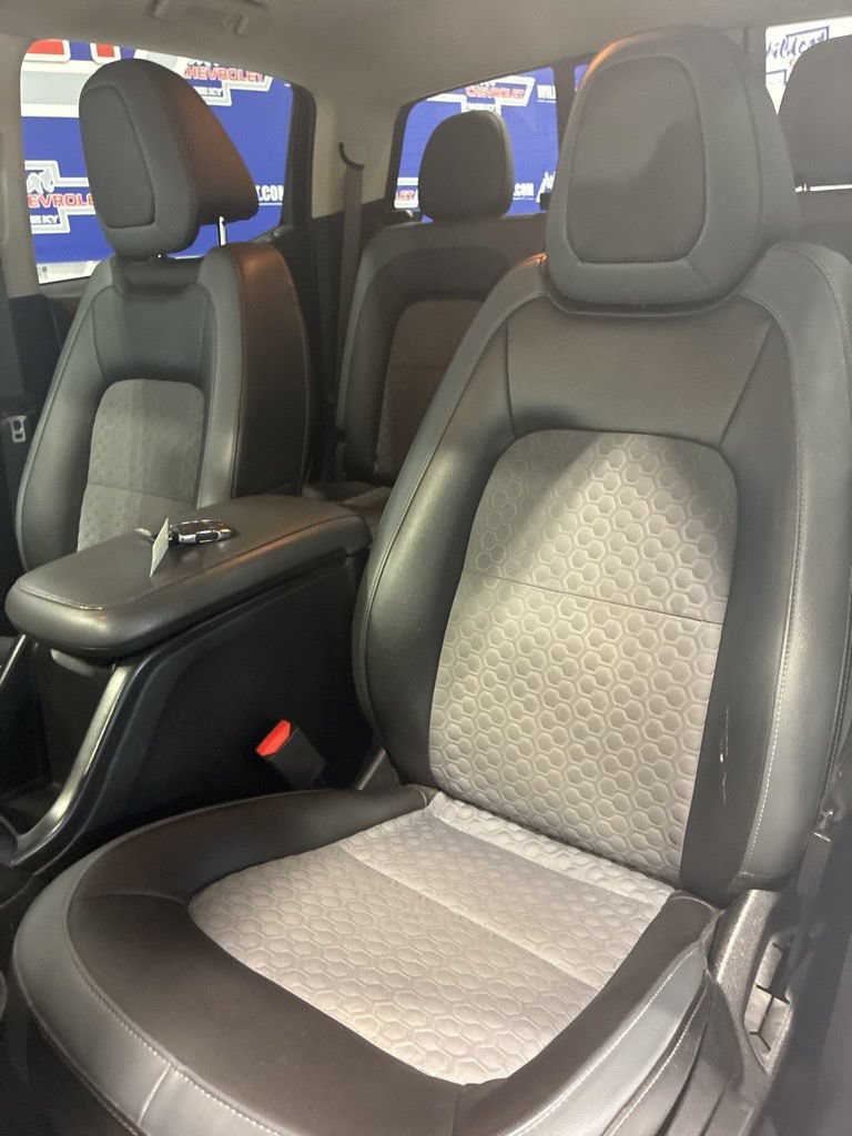 Used 2018 Chevrolet Colorado Z71 AWD/4WD image 15