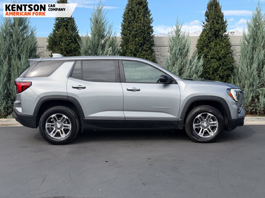 Used 2026 GMC Terrain Elevation AWD/4WD image 9