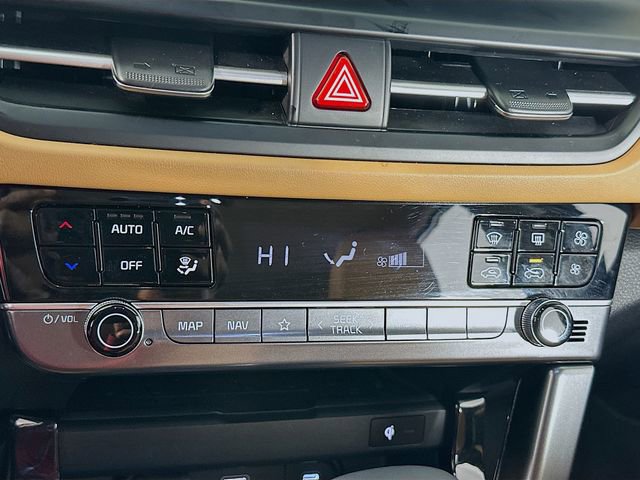 Used 2025 Kia Seltos EX w/ EX Sunroof Package image 15