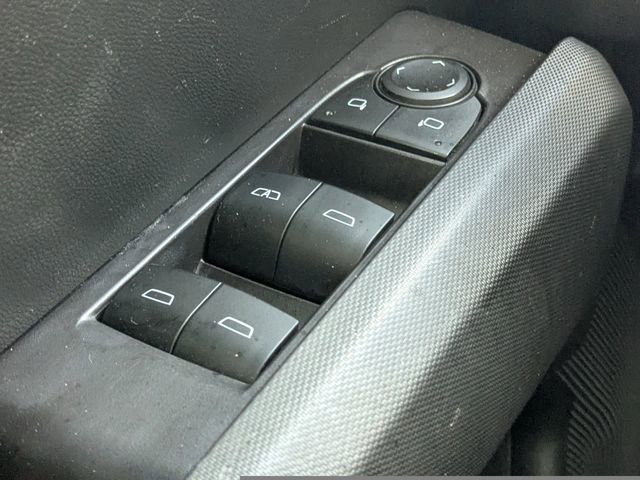 Used 2023 Chevrolet Colorado Trail Boss w/ Technology Package image 20