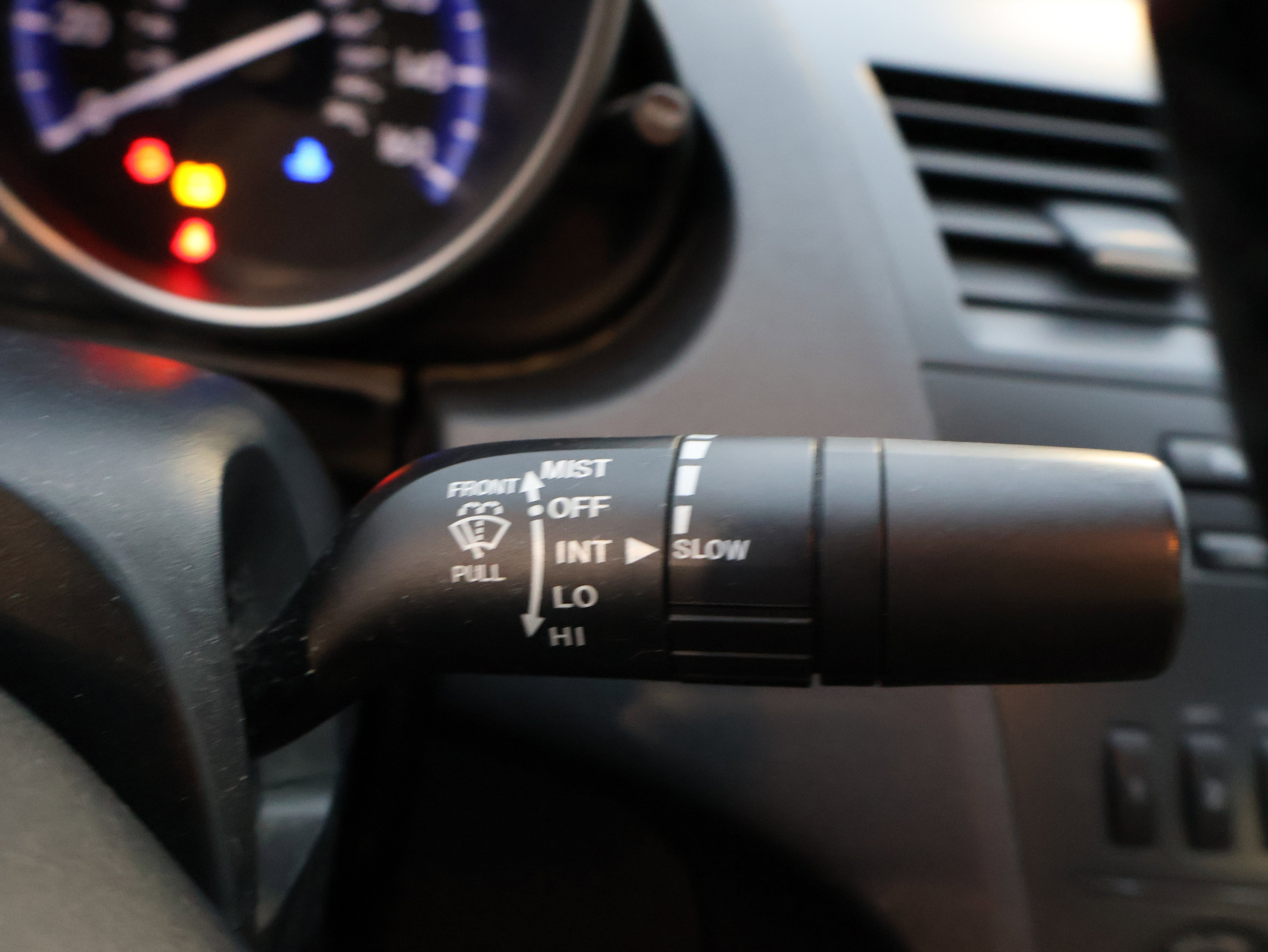 Used 2012 MAZDA MAZDA3 i Grand Touring image 35