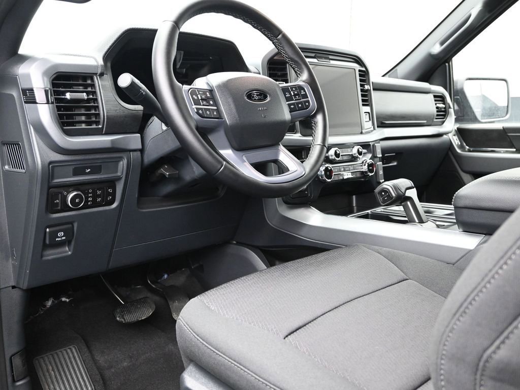 New 2026 Ford F150 XLT w/ Equipment Group 302A MID image 20