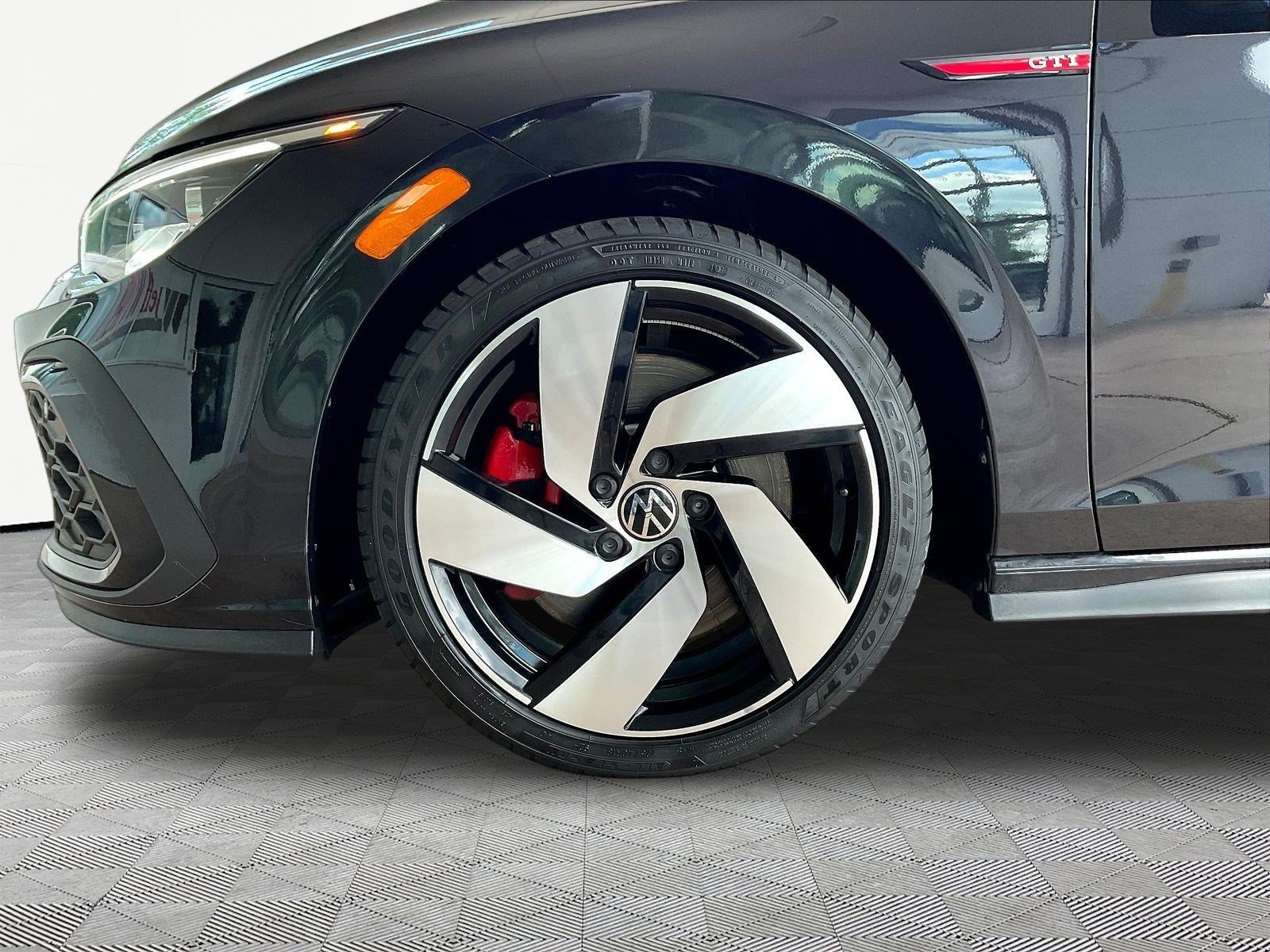 Used 2024 Volkswagen GTI S FWD image 32