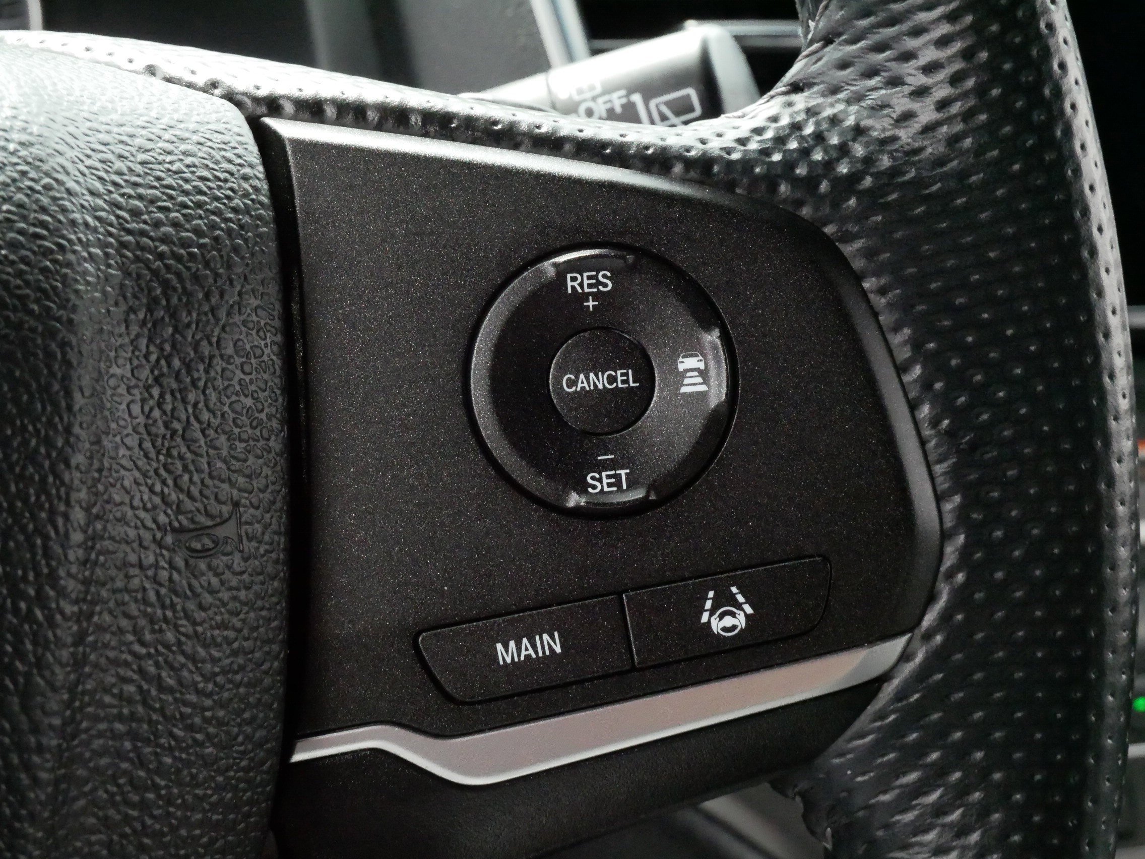 Used 2023 Honda Passport EX-L image 25