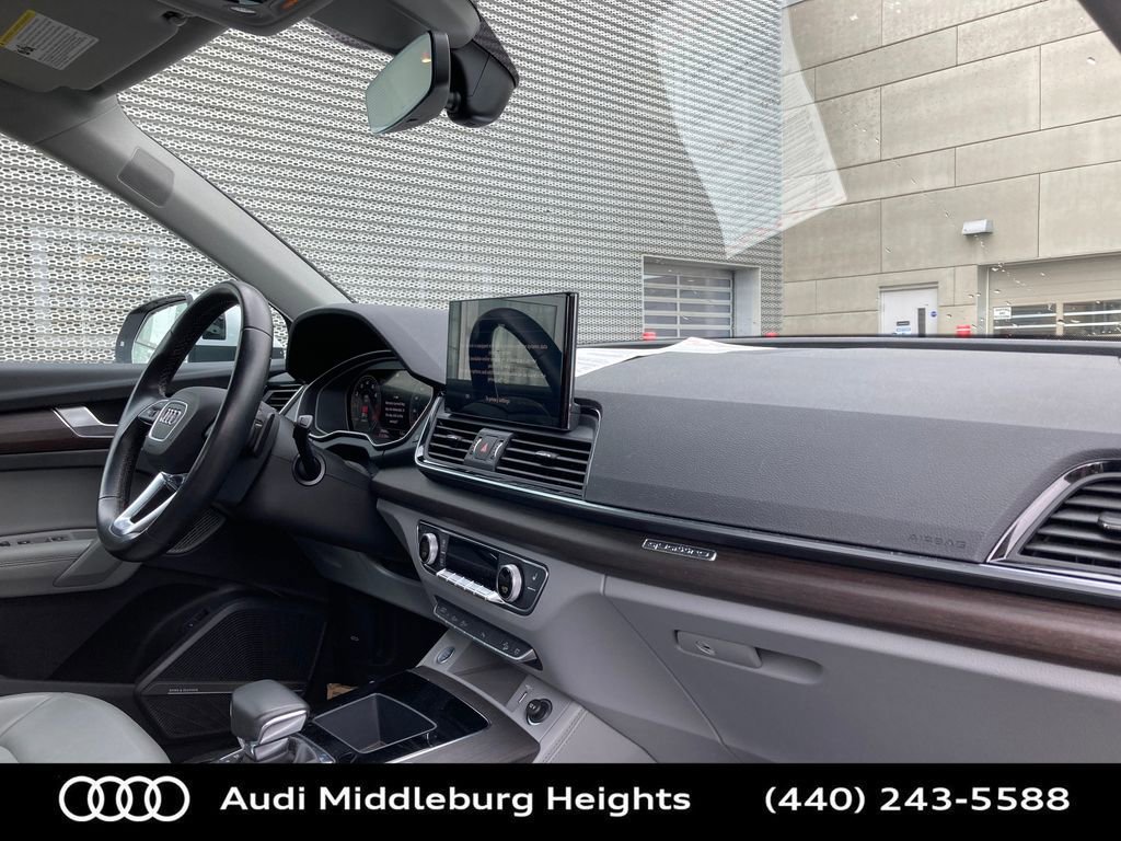 Certified 2022 Audi Q5 2.0T Premium Plus w/ Premium Plus Package image 23