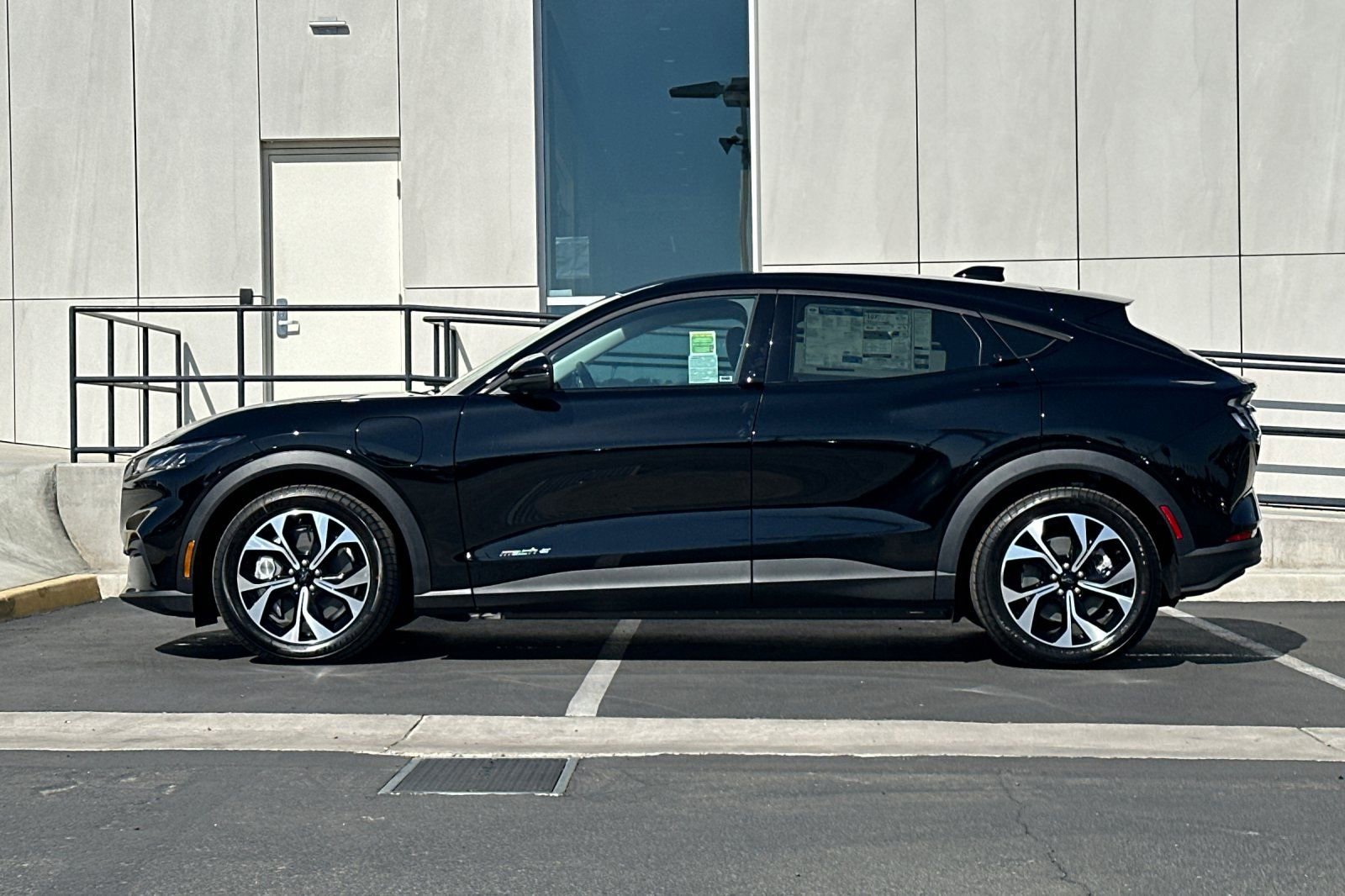 New 2026 Ford Mustang Mach-E Select RWD image 6