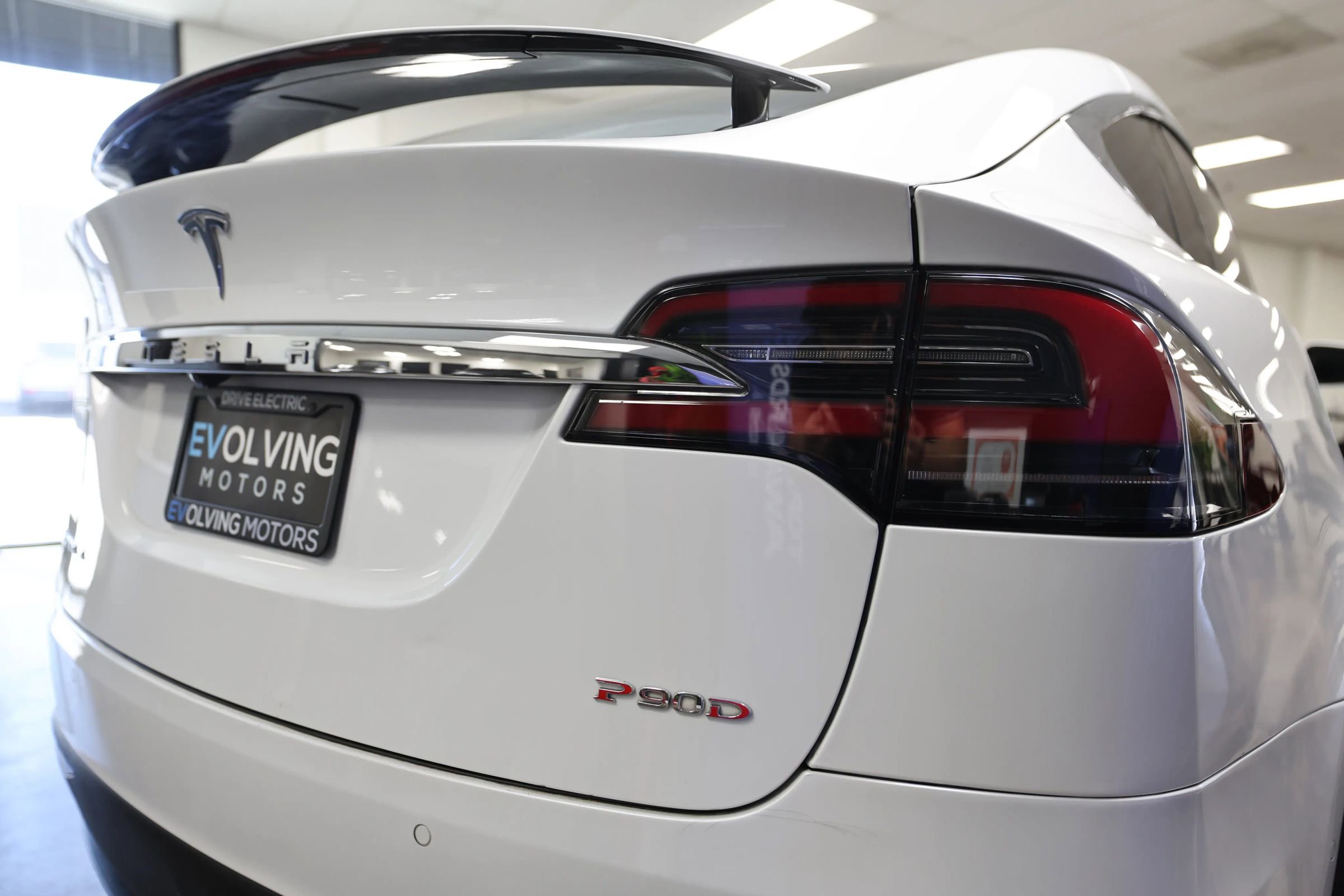 Used 2016 Tesla Model X Performance image 18