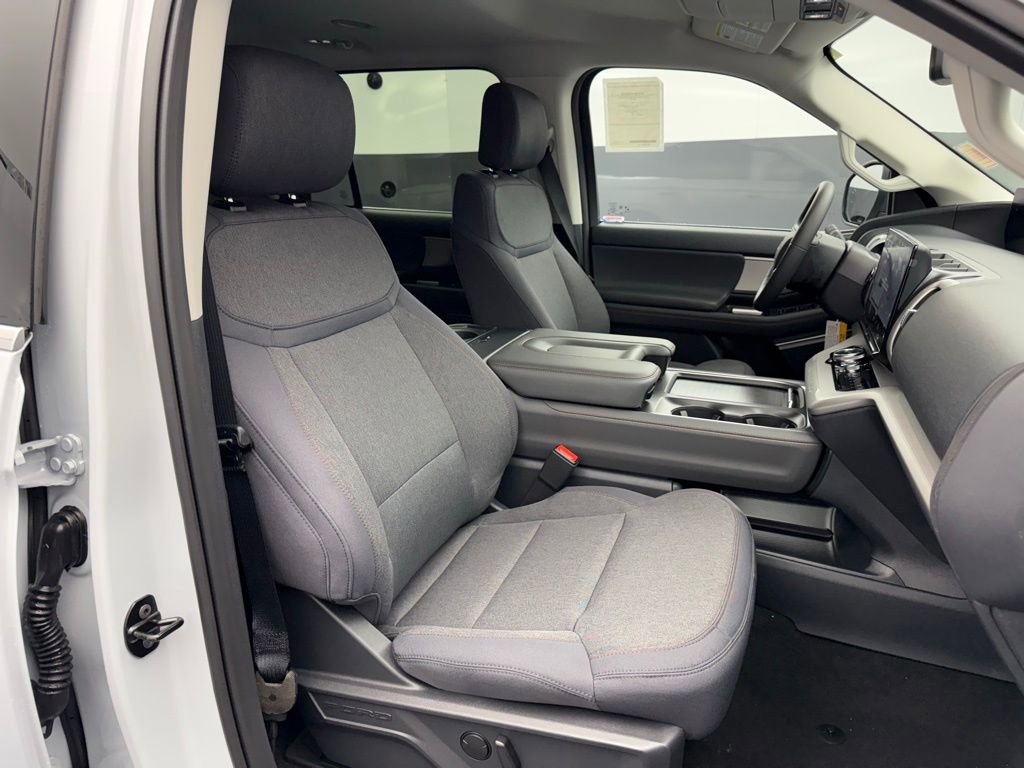 New 2025 Ford Expedition Active image 60