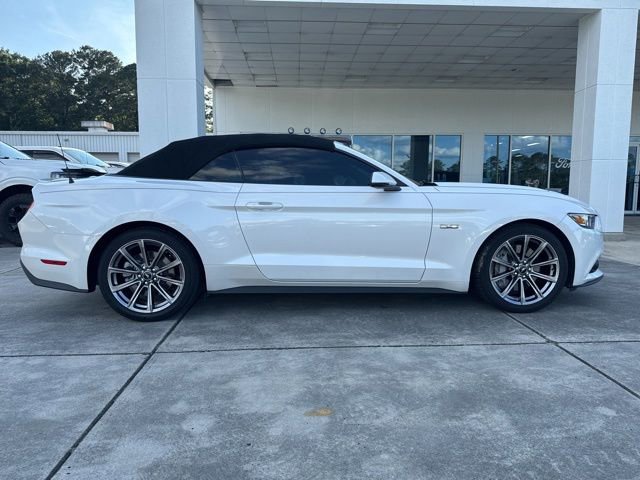 Used 2017 Ford Mustang GT Premium w/ Equipment Group 401A RWD image 8