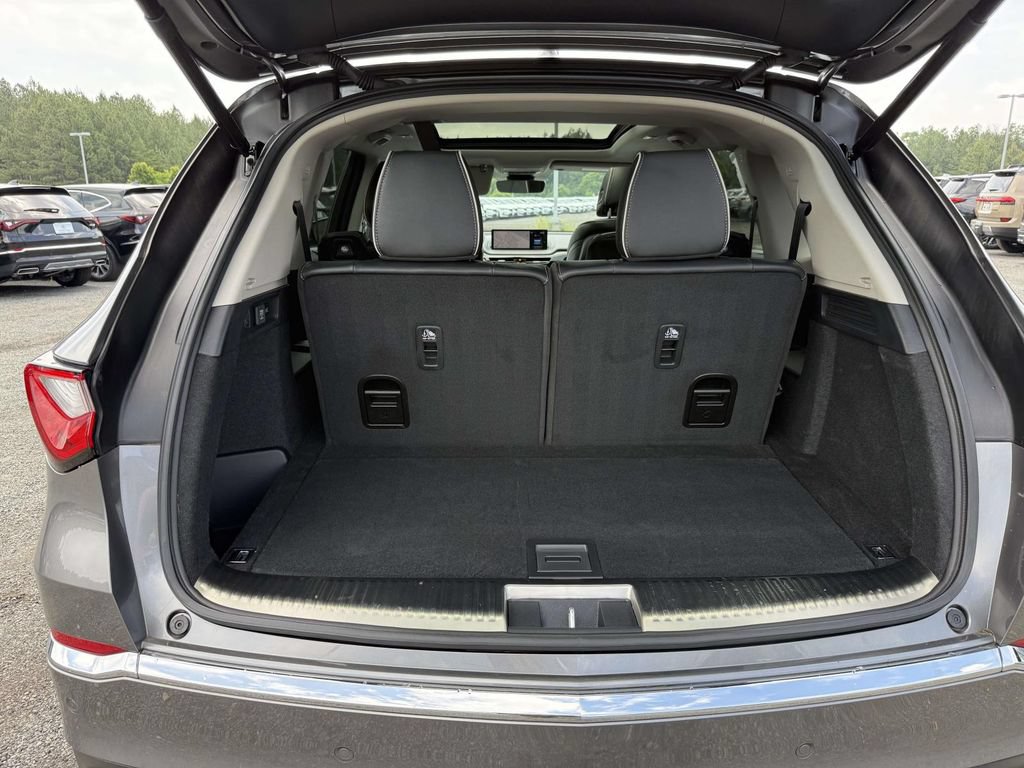 Used 2024 Acura MDX SH-AWD w/ Advance Package image 30
