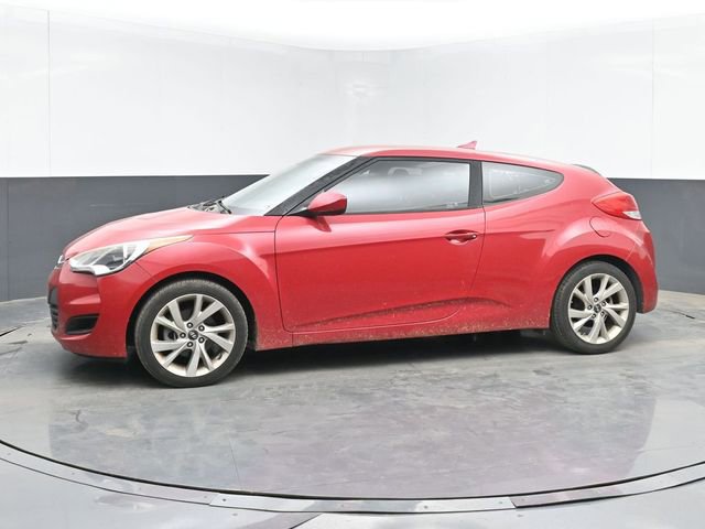Used 2016 Hyundai Veloster FWD image 6