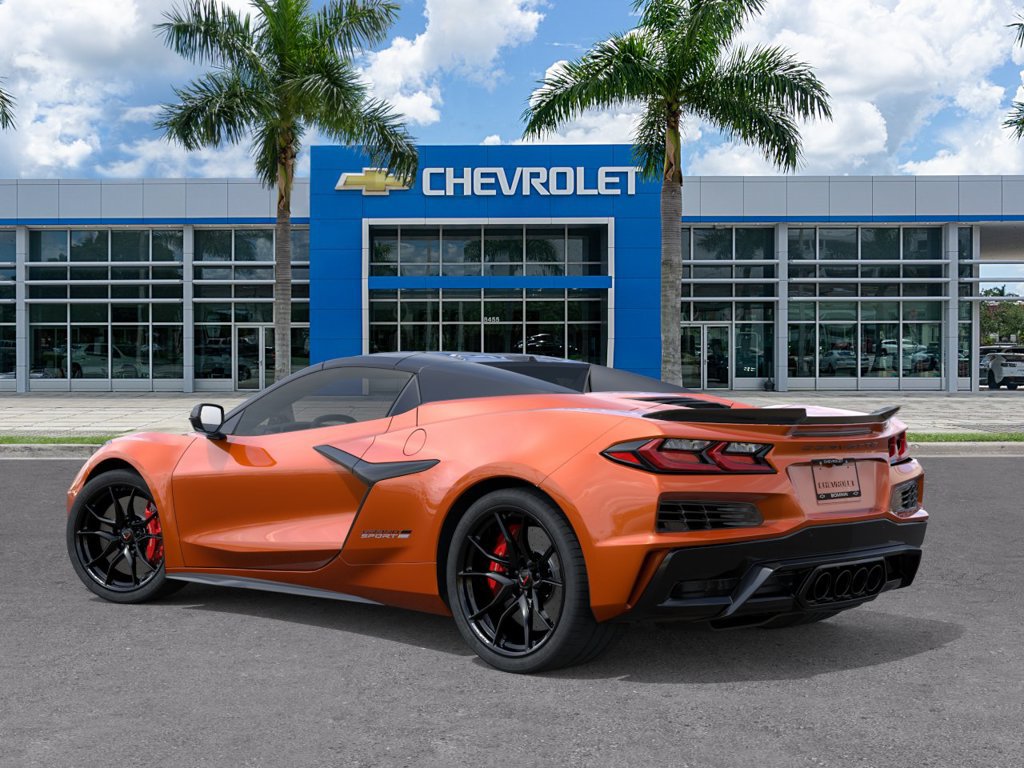 Used 2027 Chevrolet Corvette Grand Sport RWD image 4