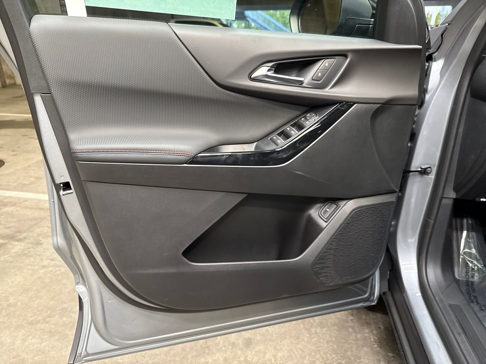 New 2026 Chevrolet Equinox RS w/ Safety and Technology Package image 12