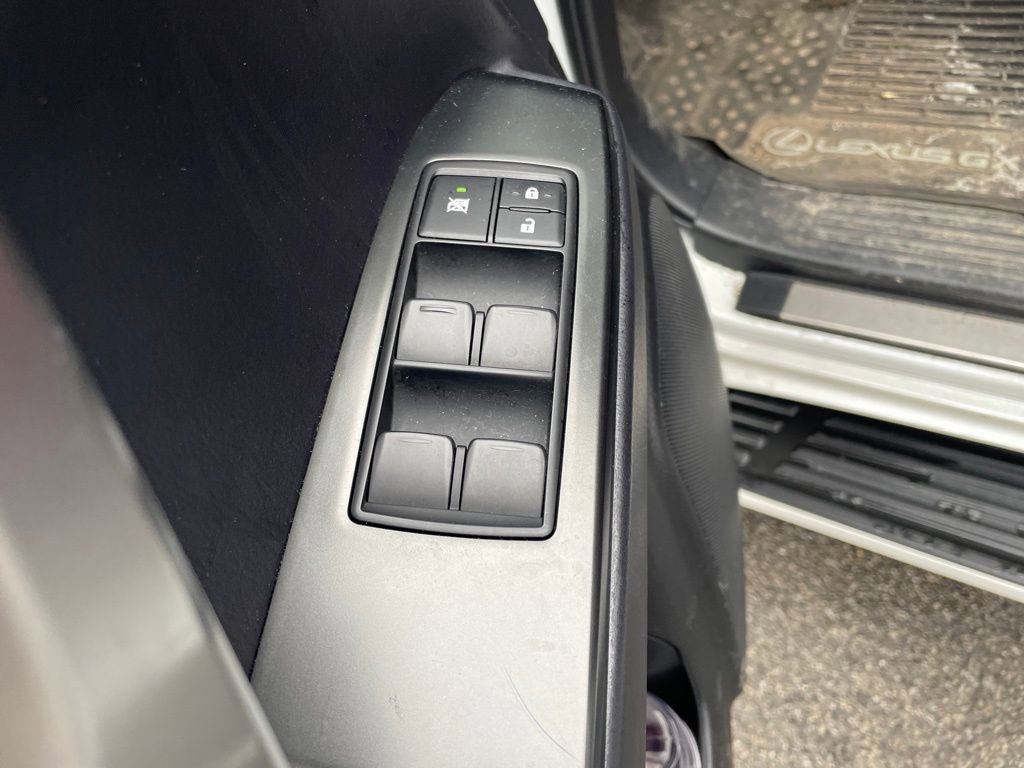 Used 2023 Lexus GX 460 Premium w/ Premium Plus Package image 13