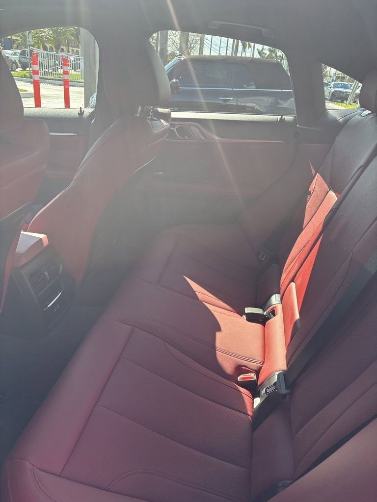 Used 2023 BMW i4 eDrive35 w/ Premium Package image 5