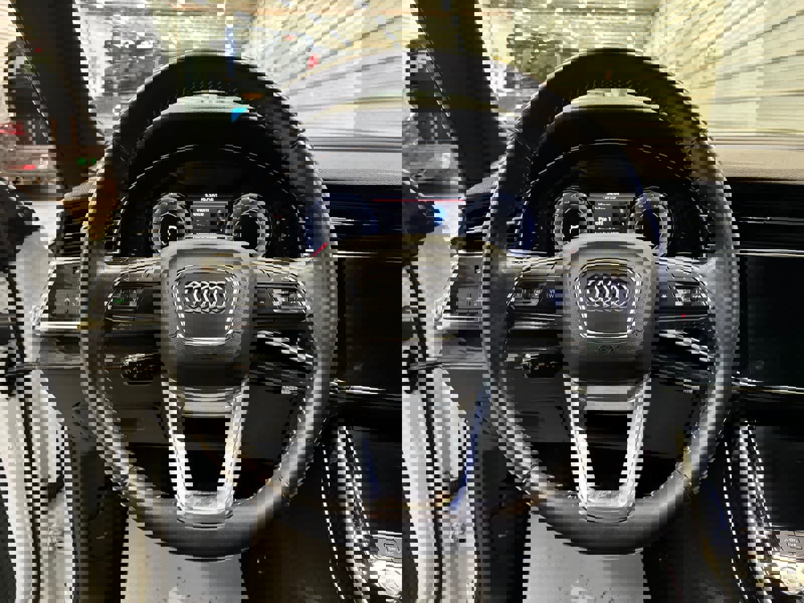 Used 2019 Audi Q8 Premium Plus w/ Premium Plus image 12