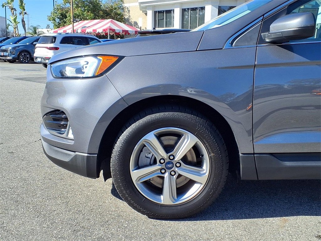 Used 2021 Ford Edge SEL w/ Convenience Package image 16