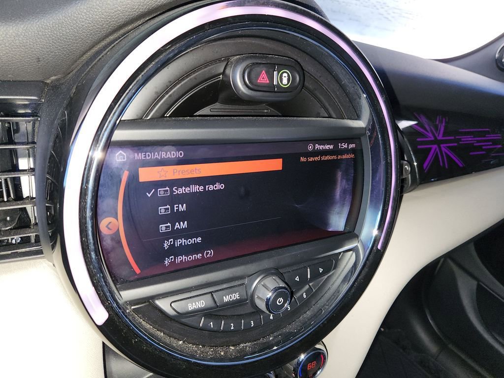 Used 2020 MINI Cooper S image 33