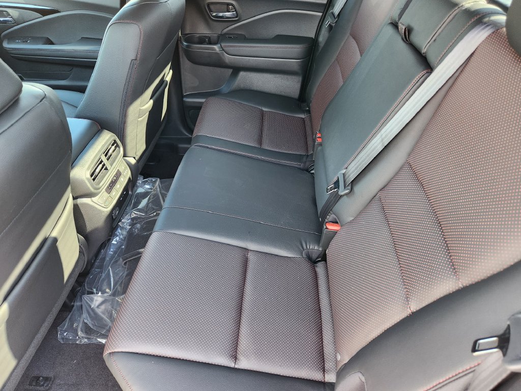 New 2026 Honda Ridgeline Black Edition image 21