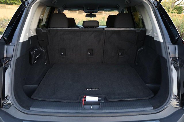 Certified 2023 Nissan Rogue SV AWD/4WD image 7