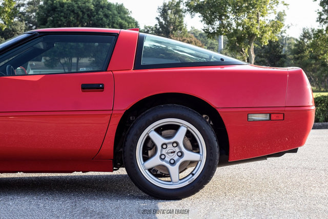 Used 1995 Chevrolet Corvette ZR1 RWD image 5