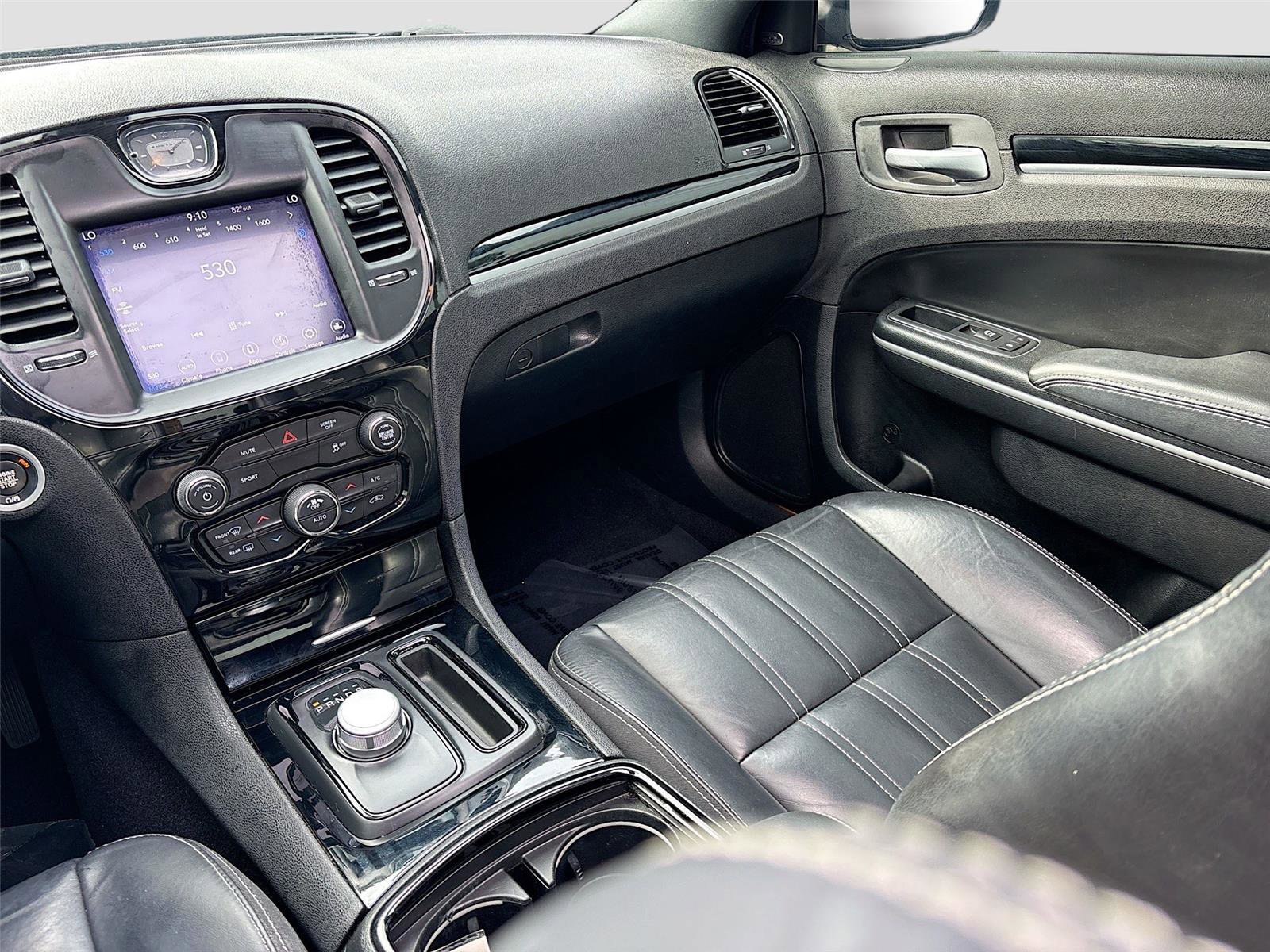 Used 2020 Chrysler 300 S RWD image 23