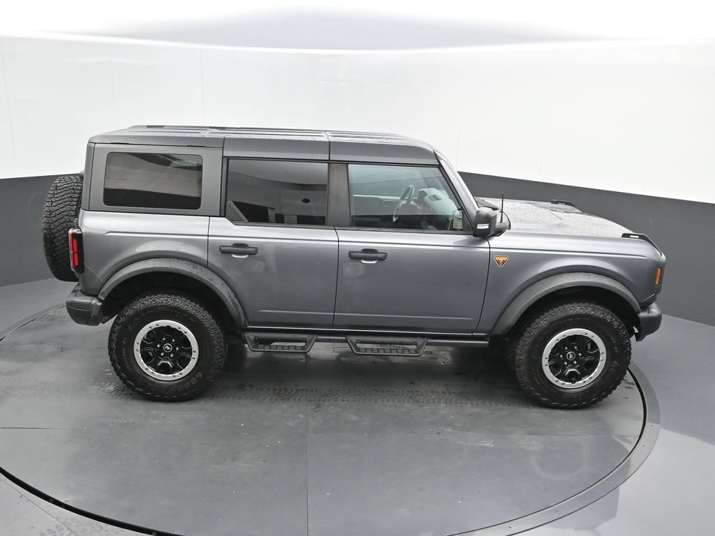 Used 2023 Ford Bronco Badlands w/ Sasquatch Package AWD/4WD image 32