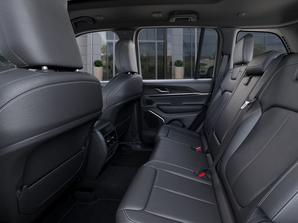 New 2026 Jeep Grand Cherokee Limited image 23