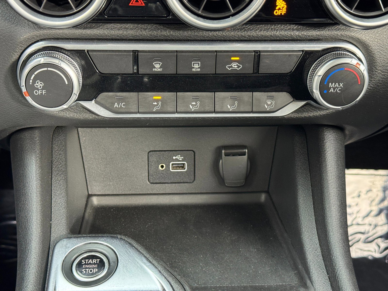 Used 2020 Nissan Sentra S image 24