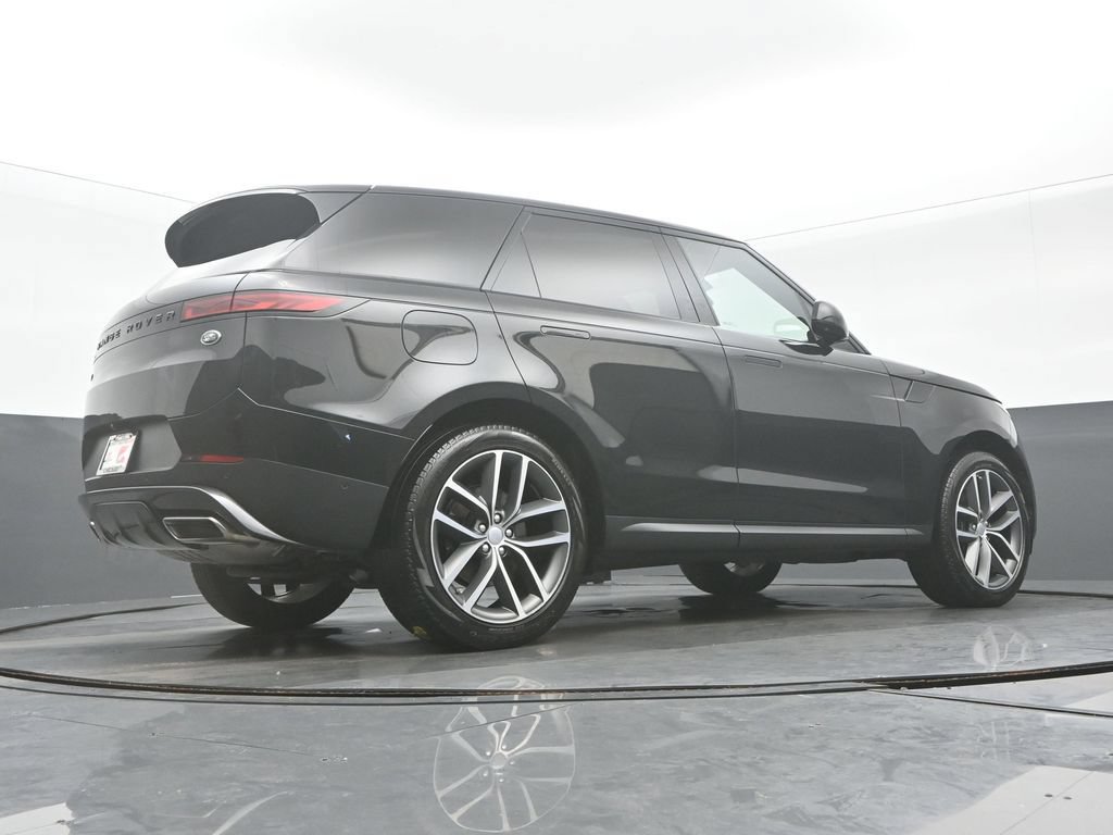 Used 2023 Land Rover Range Rover Sport SE AWD/4WD image 32
