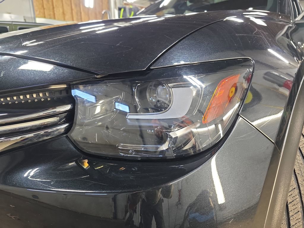 Used 2025 MAZDA CX-90 3.3 Turbo w/ Premium Plus Pkg image 33