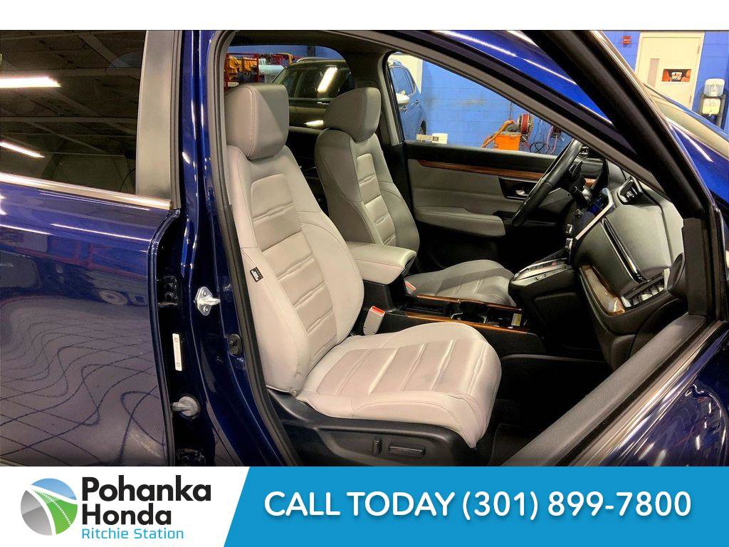 Used 2022 Honda CR-V Touring image 6