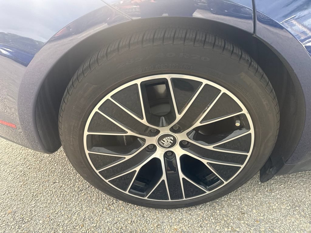 Used 2024 Porsche Taycan RWD image 13