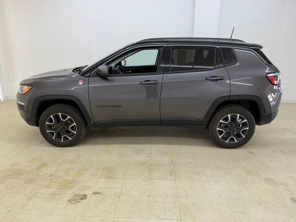 Used 2020 Jeep Compass Trailhawk image 2