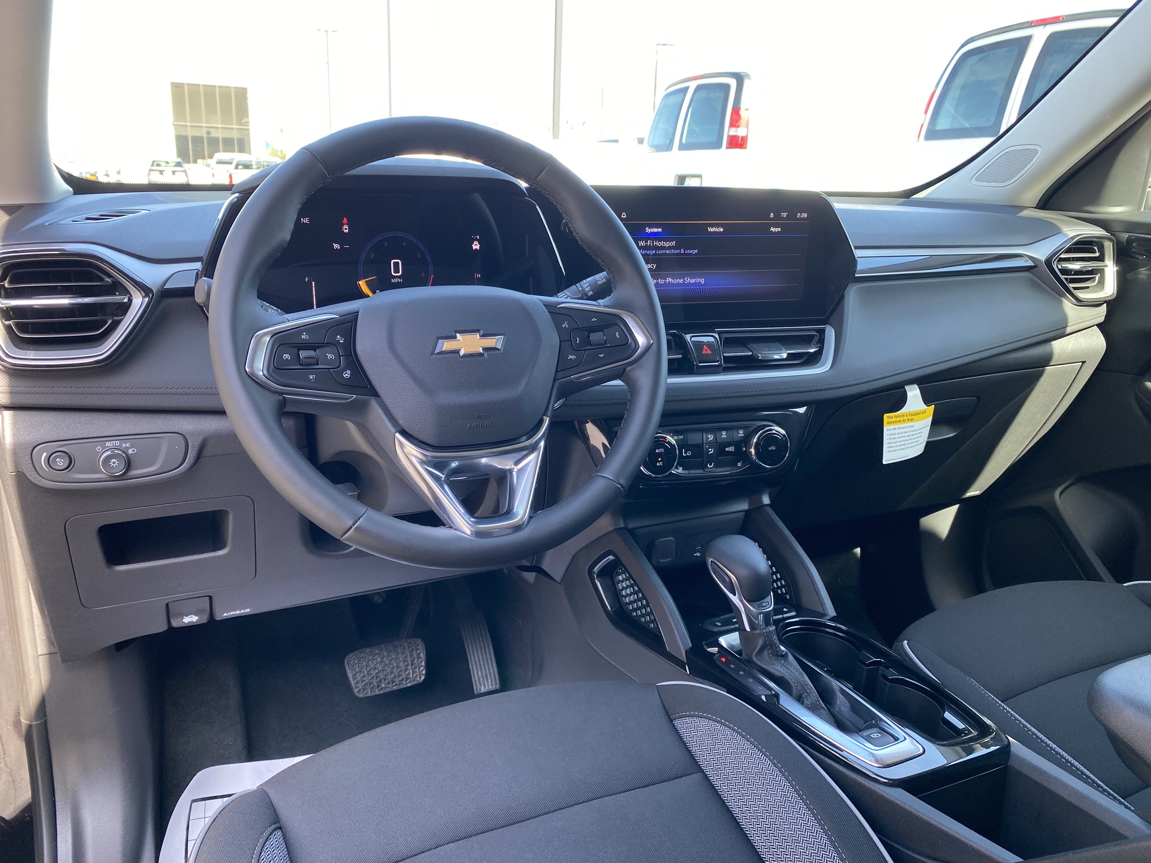 Used 2026 Chevrolet TrailBlazer LT w/ Convenience Package image 32