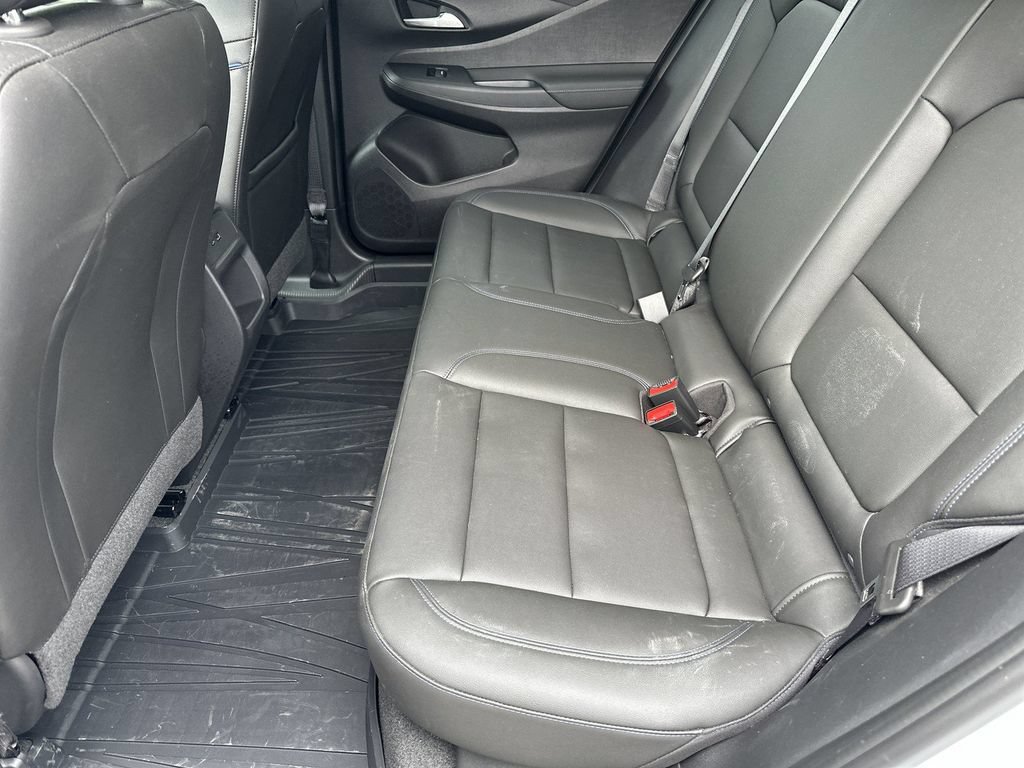 Used 2024 Buick Envista Sport Touring w/ Convenience I Package FWD image 18