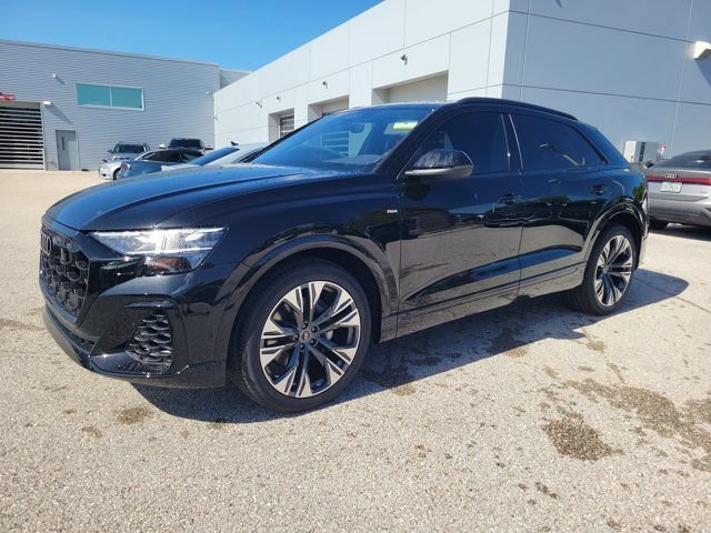 New 2027 Audi Q8 Premium Plus AWD/4WD image 2