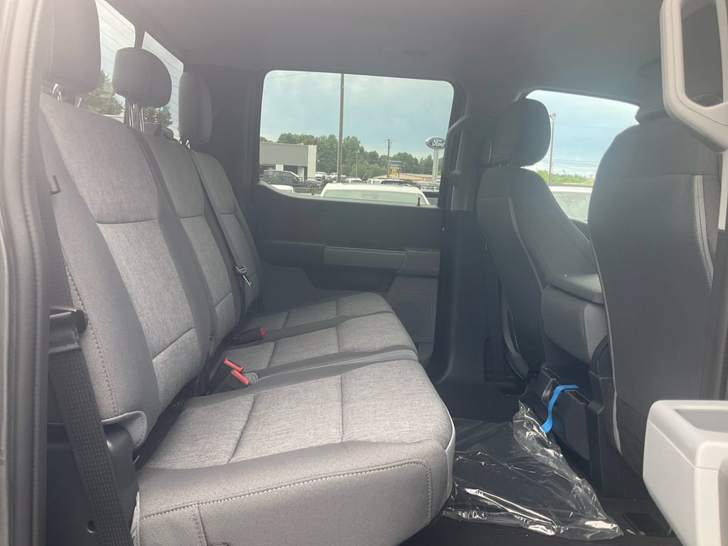 New 2026 Ford F250 XL w/ STX Appearance Package AWD/4WD image 13