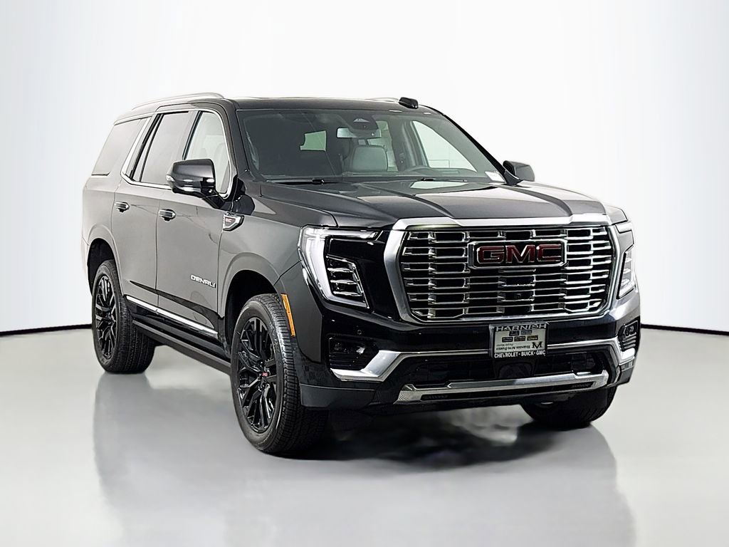 New 2026 GMC Yukon Denali w/ Sun & Power Step Package