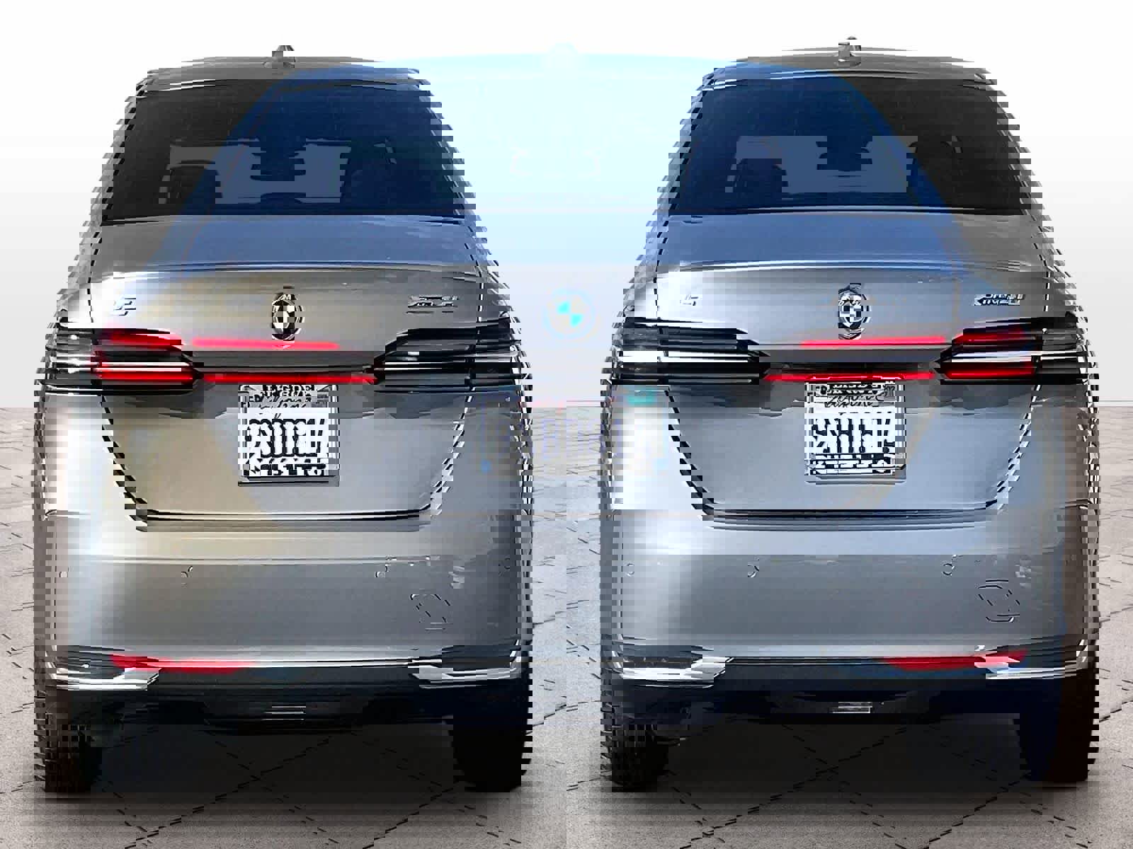 Certified 2025 BMW i5 xDrive40 w/ Premium Package image 7