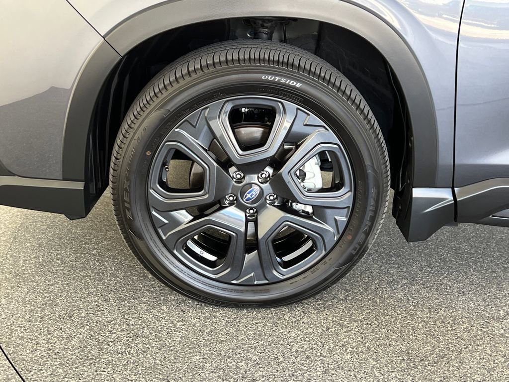 Certified 2025 Subaru Ascent Onyx Edition w/ Onyx Package AWD/4WD image 28