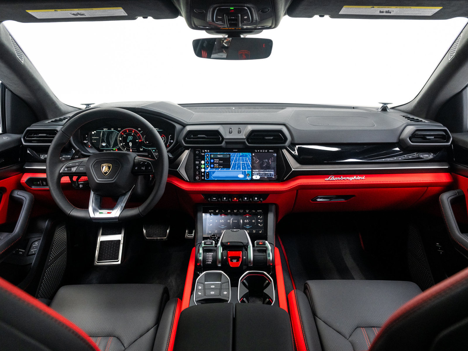 Used 2025 Lamborghini Urus SE AWD/4WD image 73