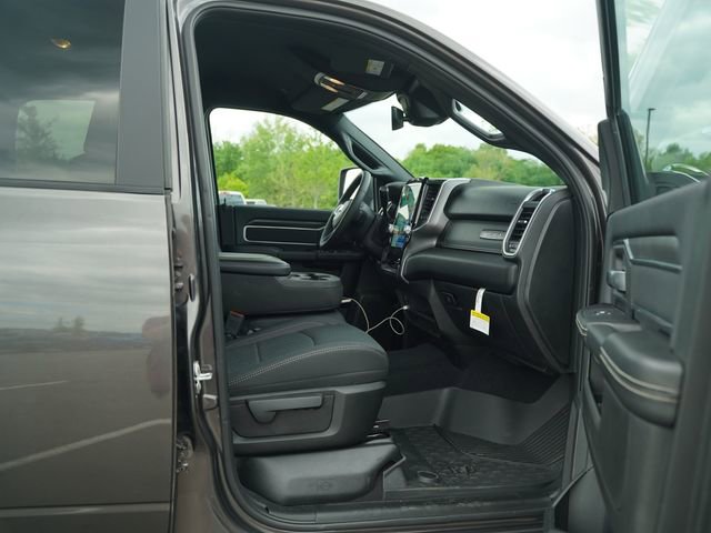 New 2025 RAM 2500 Big Horn AWD/4WD image 16