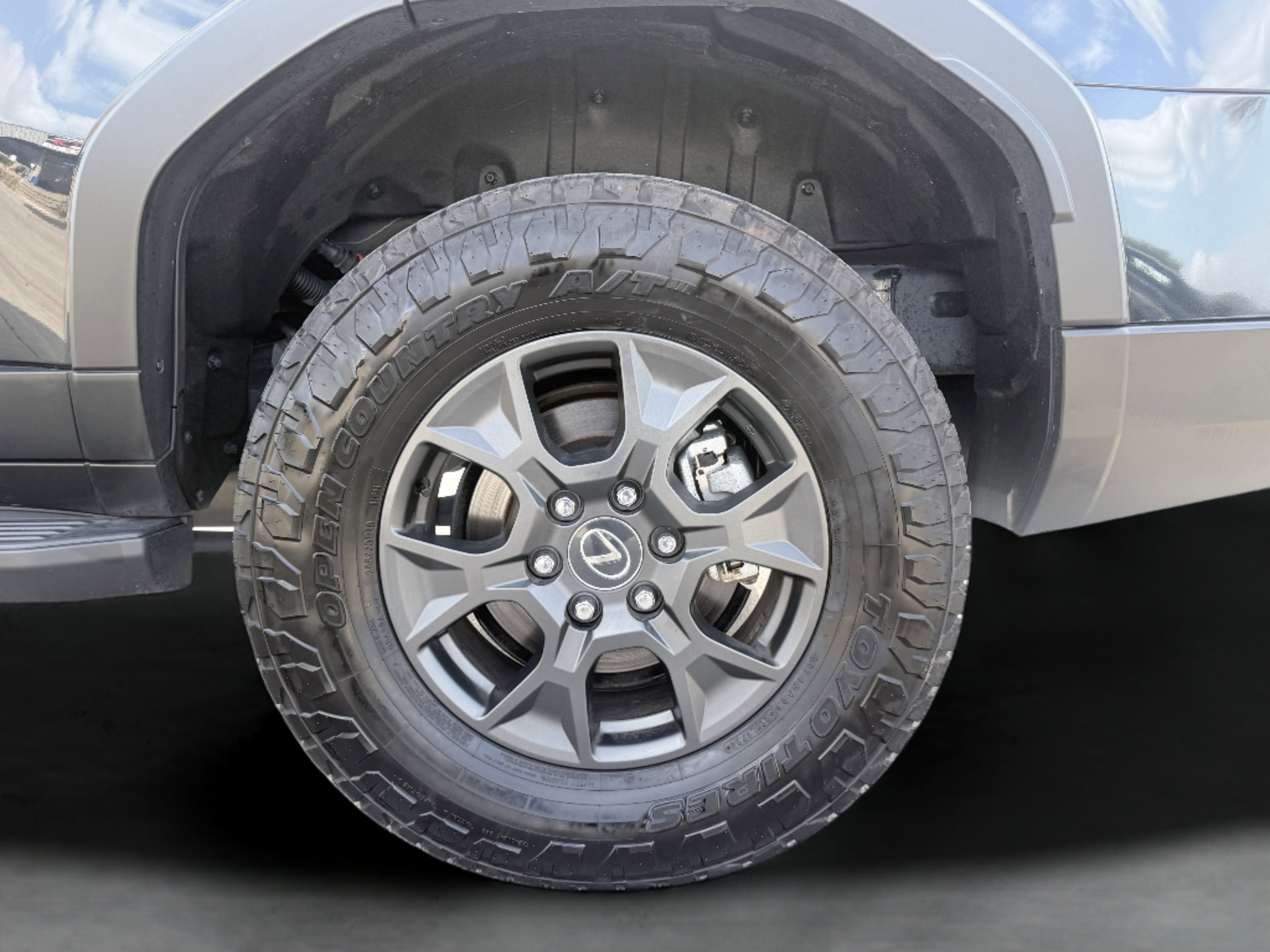 Used 2024 Lexus GX 550 image 92